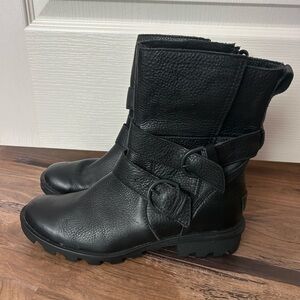 Sorel Black Leather Combat Boots